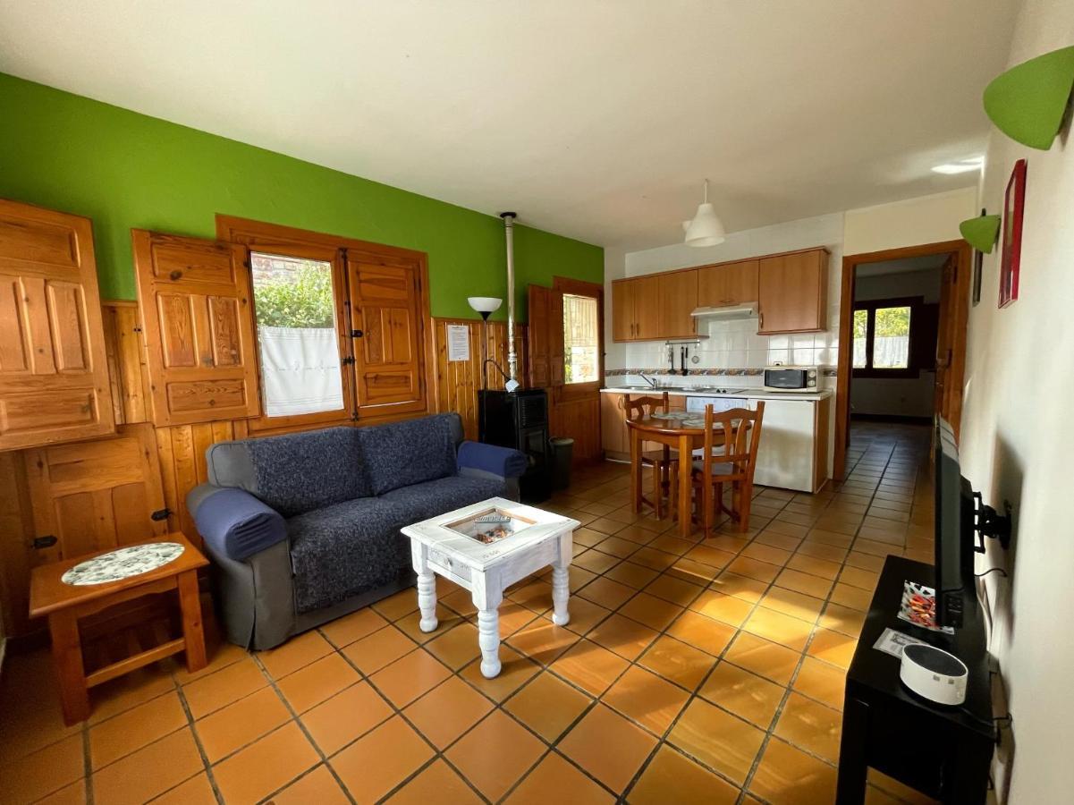 El Hayuco De Montejo Apartment Montejo de la Sierra Bagian luar foto